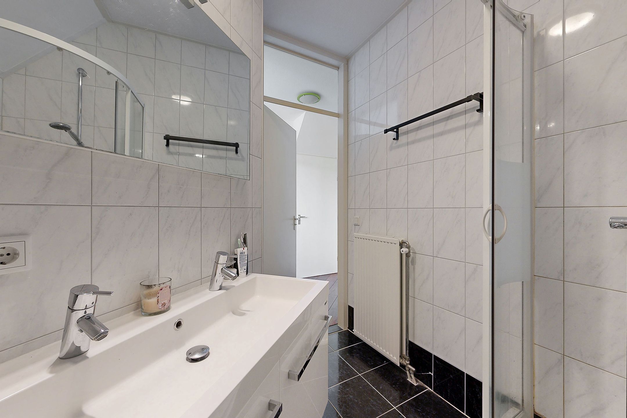 Foto 30 van Kweeklust 19