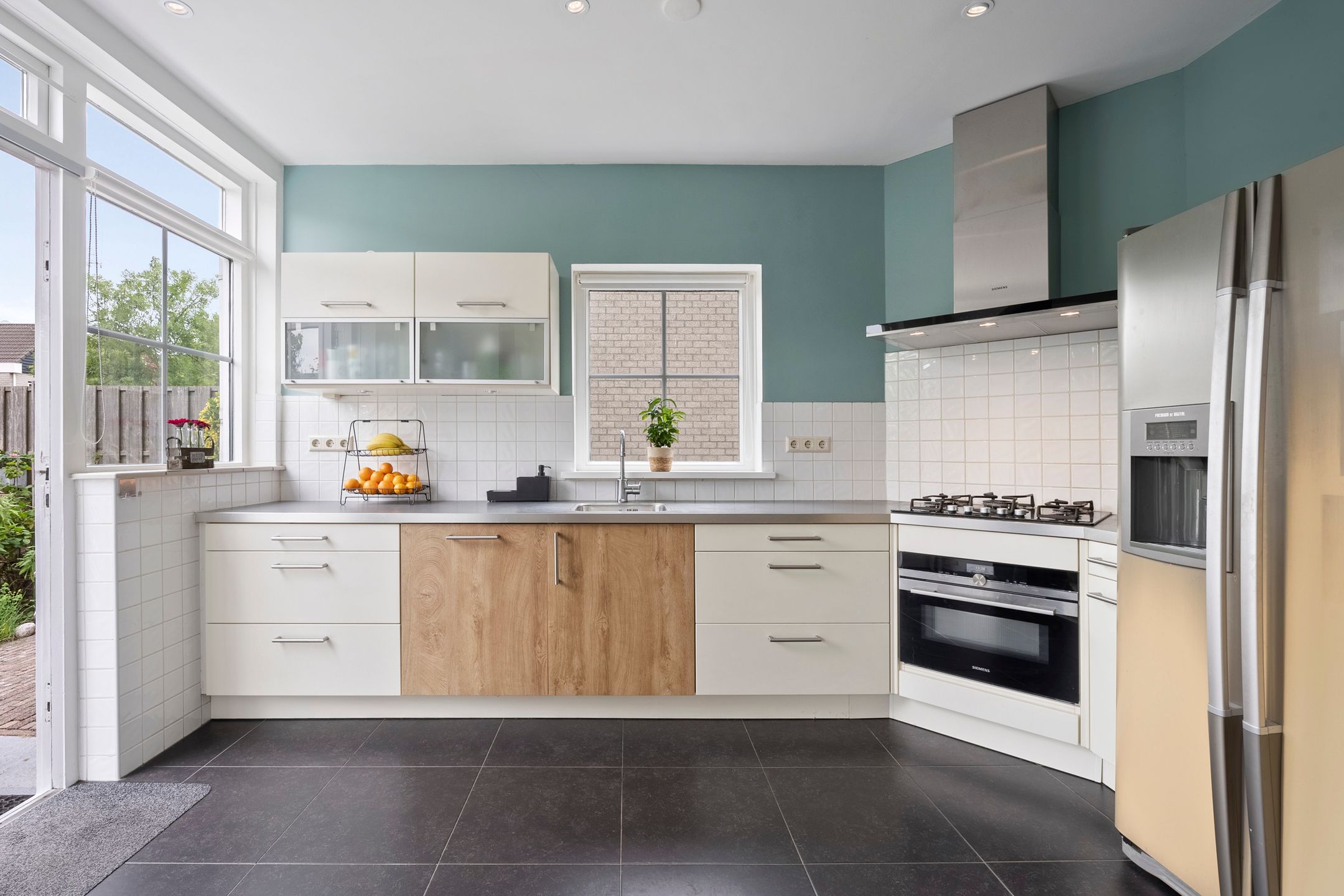 Foto 9 van Rijksstraatweg 563