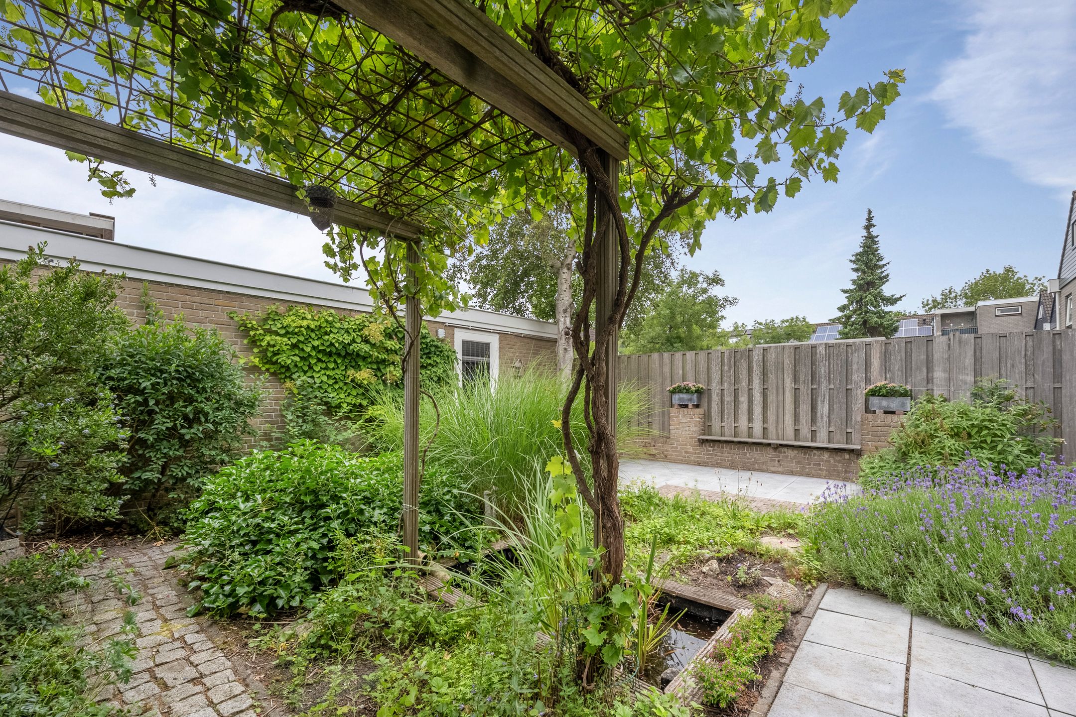 Foto 15 van Rijksstraatweg 563