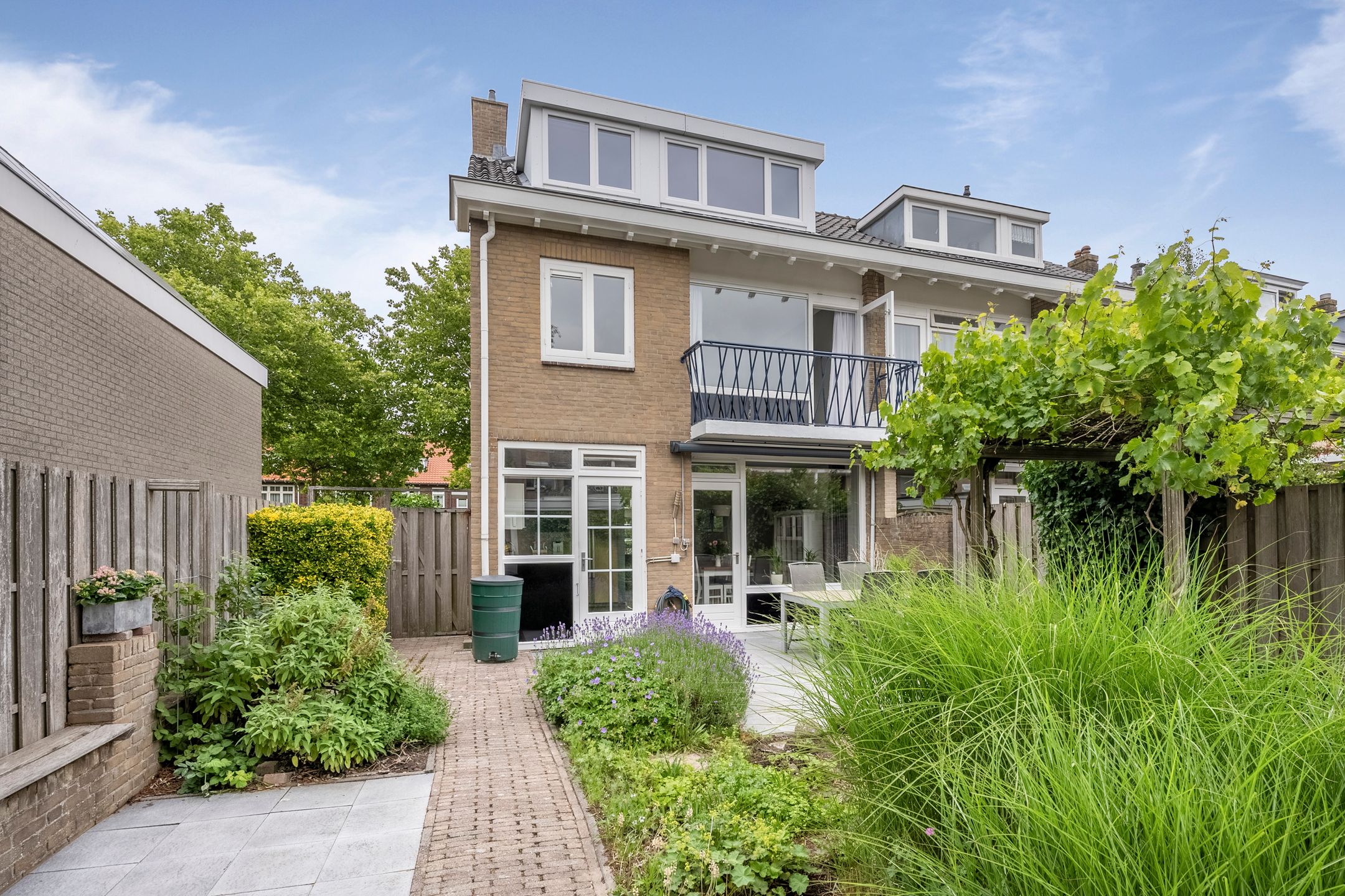 Foto 18 van Rijksstraatweg 563