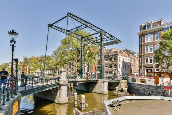 Foto 42 van Haarlemmerdijk 134