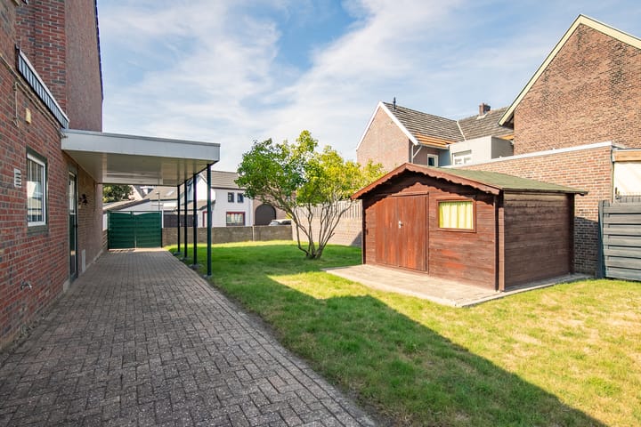 Foto 30 van A ge Water 38