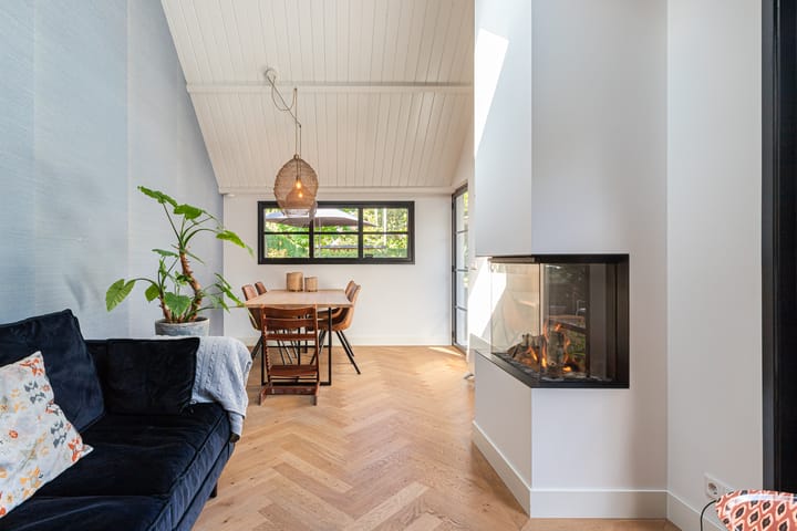 Foto 25 van Mendes da Costalaan 6