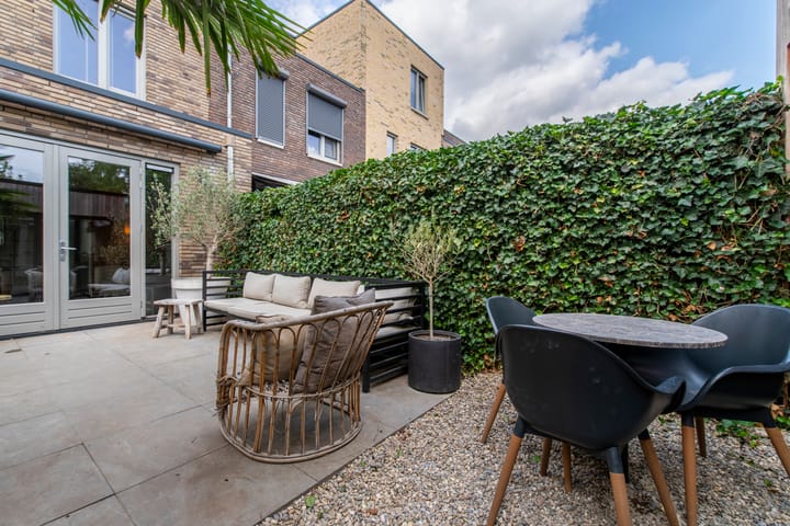 Foto 40 van Lodewijk van Nassaustraat 11