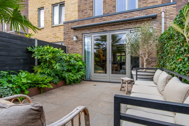 Foto 41 van Lodewijk van Nassaustraat 11