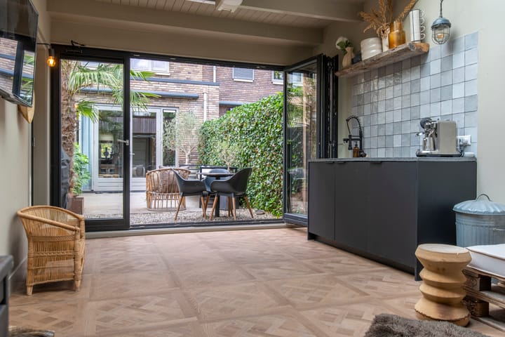 Foto 47 van Lodewijk van Nassaustraat 11