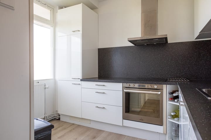 Photo 2 of Volendamlaan 873