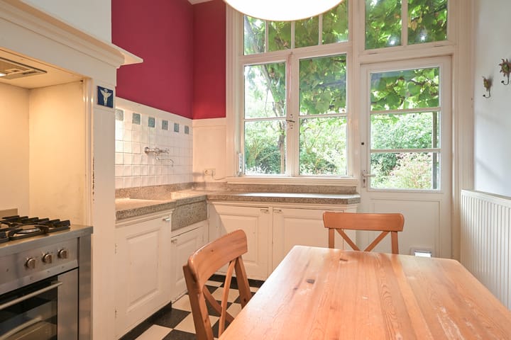 Foto 3 van Van Weede van Dijkveldstraat 38