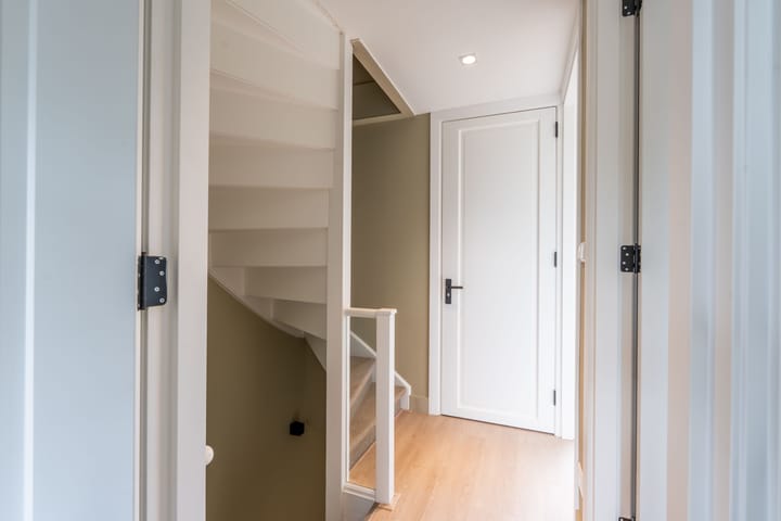 Photo 24 of Zingerskamp 23