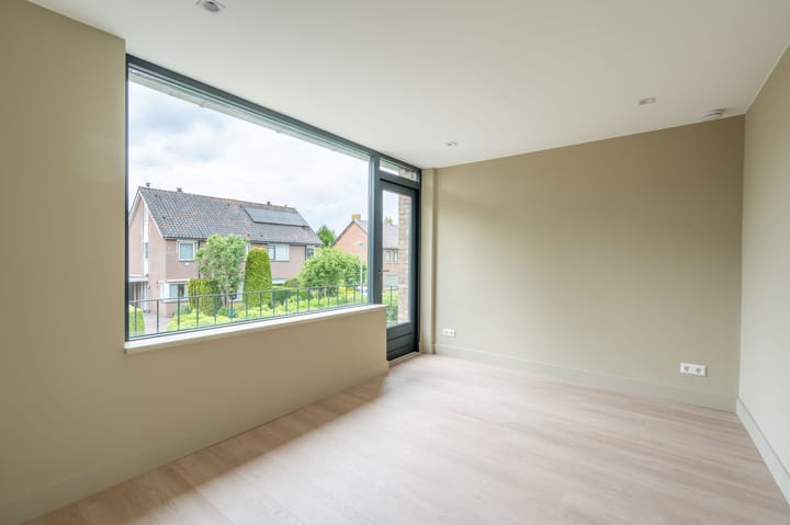 Photo 25 of Zingerskamp 23