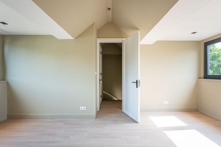 Photo 39 of Zingerskamp 23