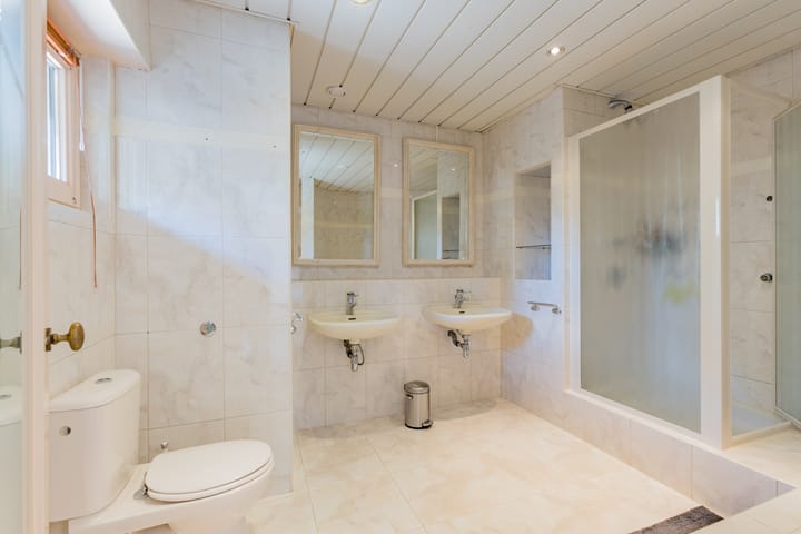 Foto 28 van Westerhuizingerweg 16