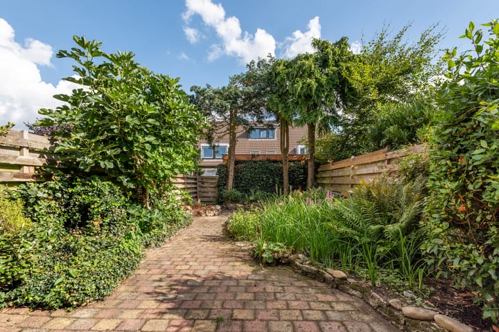 Photo 8 of Johanna Westerdijklaan 17