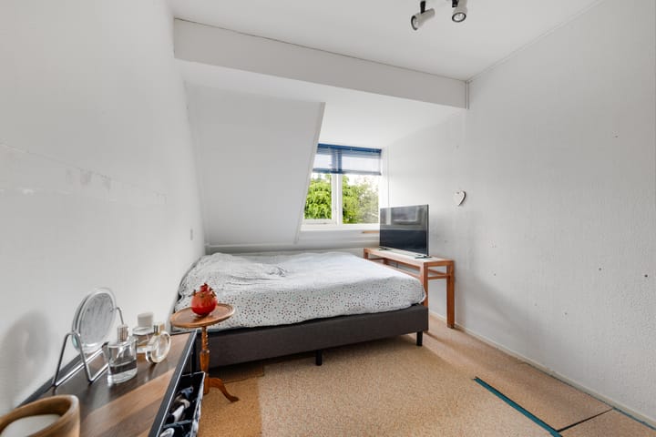 Photo 18 of Johanna Westerdijklaan 17