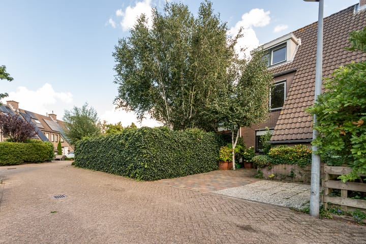 Photo 23 of Johanna Westerdijklaan 17