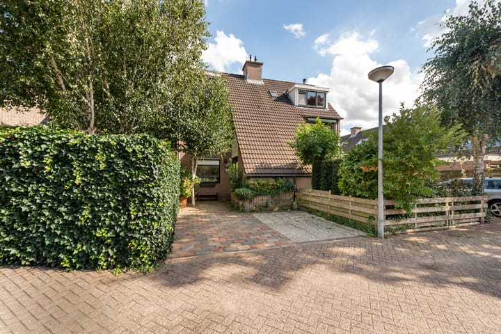 Photo 24 of Johanna Westerdijklaan 17