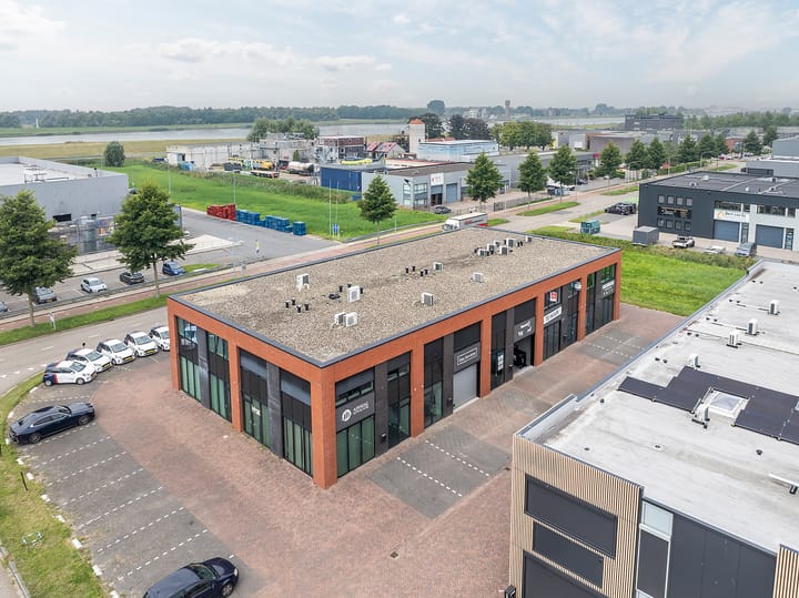 Jade 112, Dordrecht