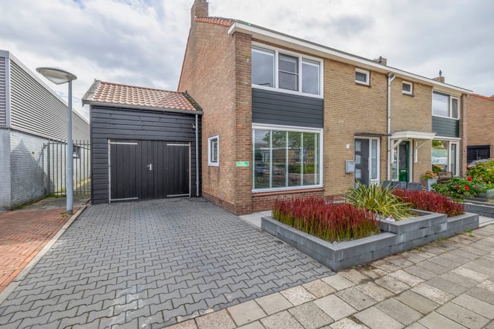 Foto 6 van Prinses Beatrixstraat 1