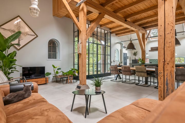 Photo 13 of Dorpsplein 8