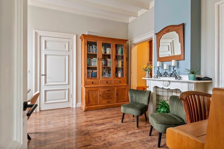 Photo 30 of Dorpsplein 8