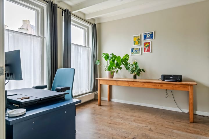 Photo 38 of Dorpsplein 8