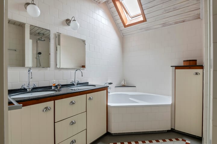 Photo 73 of Dorpsplein 8