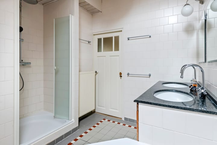 Photo 75 of Dorpsplein 8