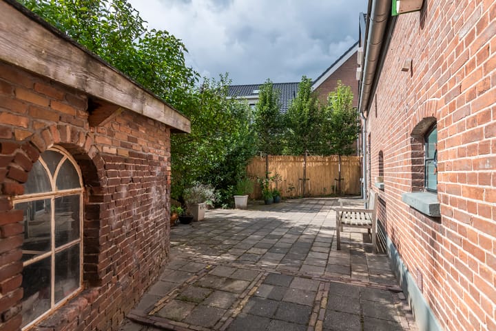 Photo 87 of Dorpsplein 8