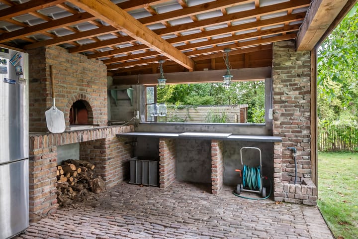 Photo 90 of Dorpsplein 8