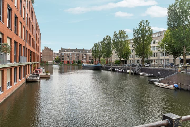 Foto 26 van Jacob Burggraafstraat 166