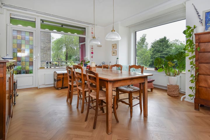 Photo 2 of Larixstraat 50