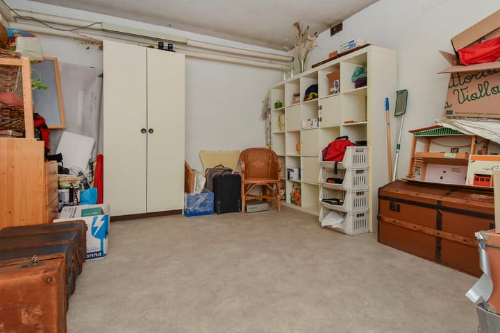 Photo 36 of Larixstraat 50