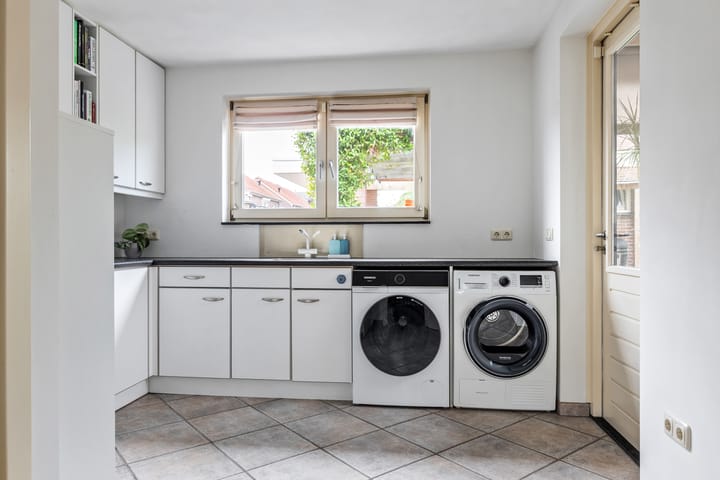 Foto 12 van Patersstraat 16