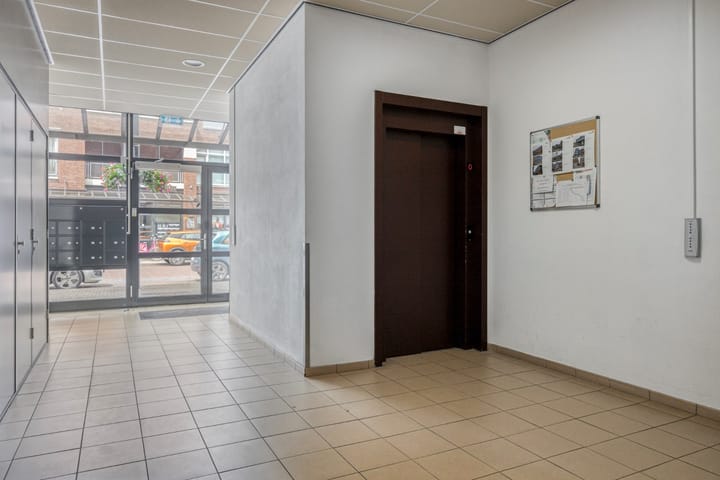 Foto 7 van Burgemeester Ruttenplein 236