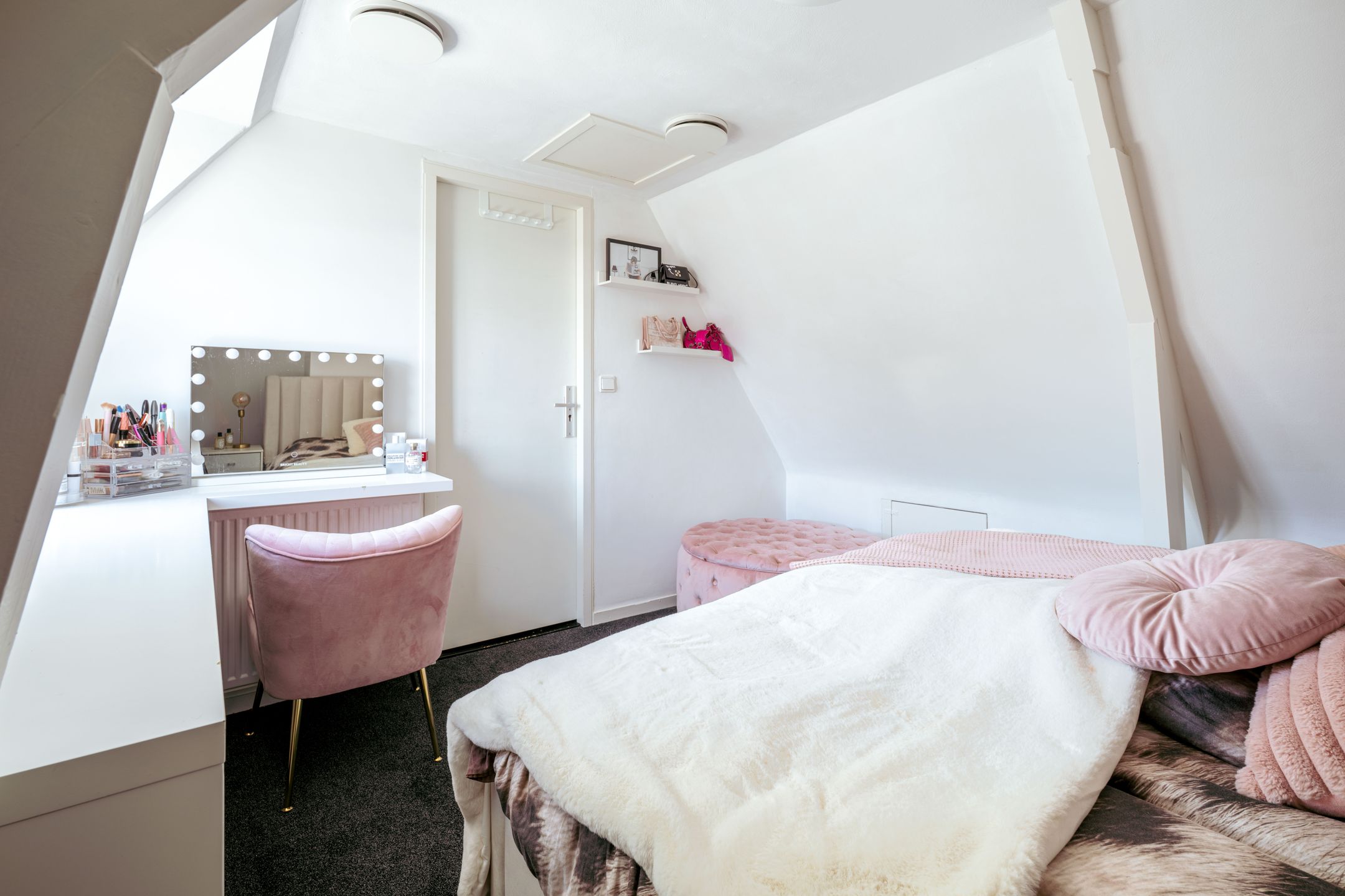 Photo 36 of Ambachtstraat 2