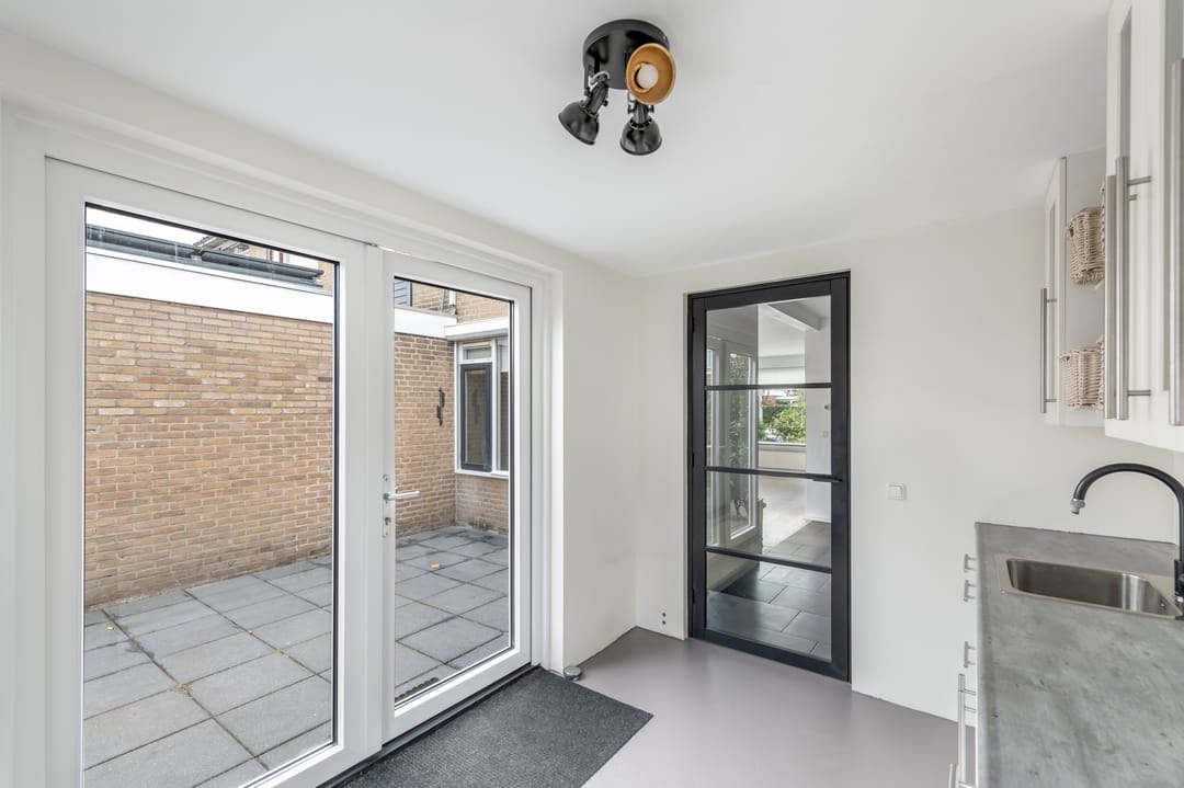 Photo 16 of De Geeuw 15