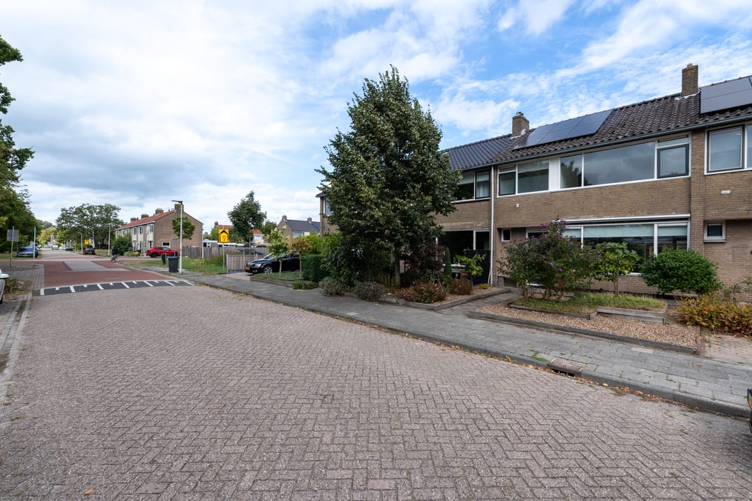 Photo 41 of De Geeuw 15