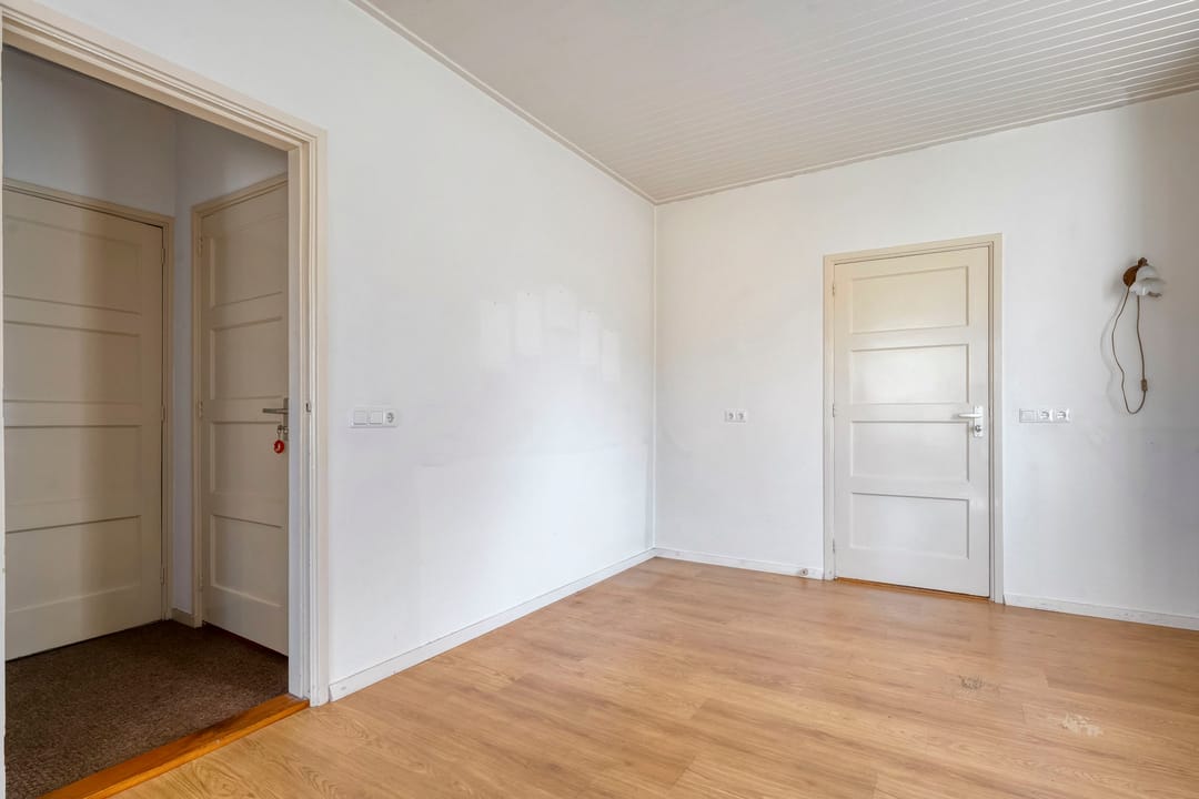 Photo 8 of Burg. van Veenlaan 29