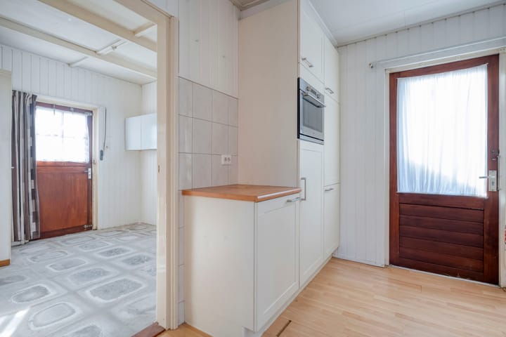 Foto 12 van Burg. van Veenlaan 29