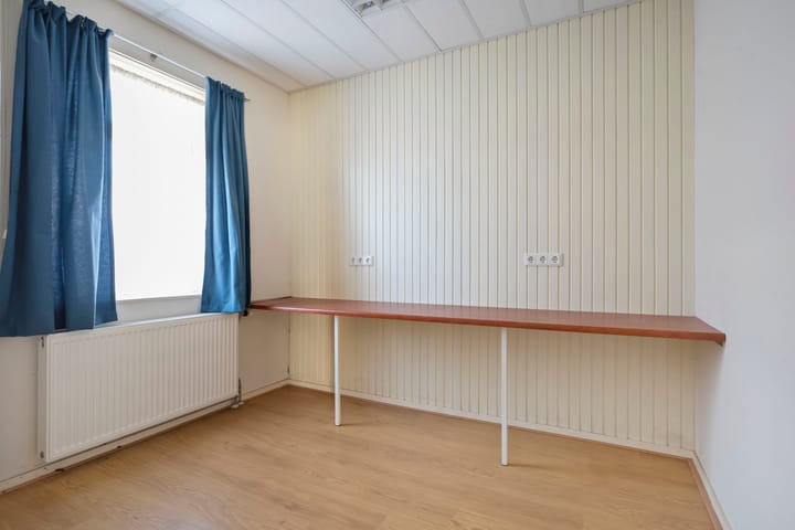 Foto 16 van Burg. van Veenlaan 29