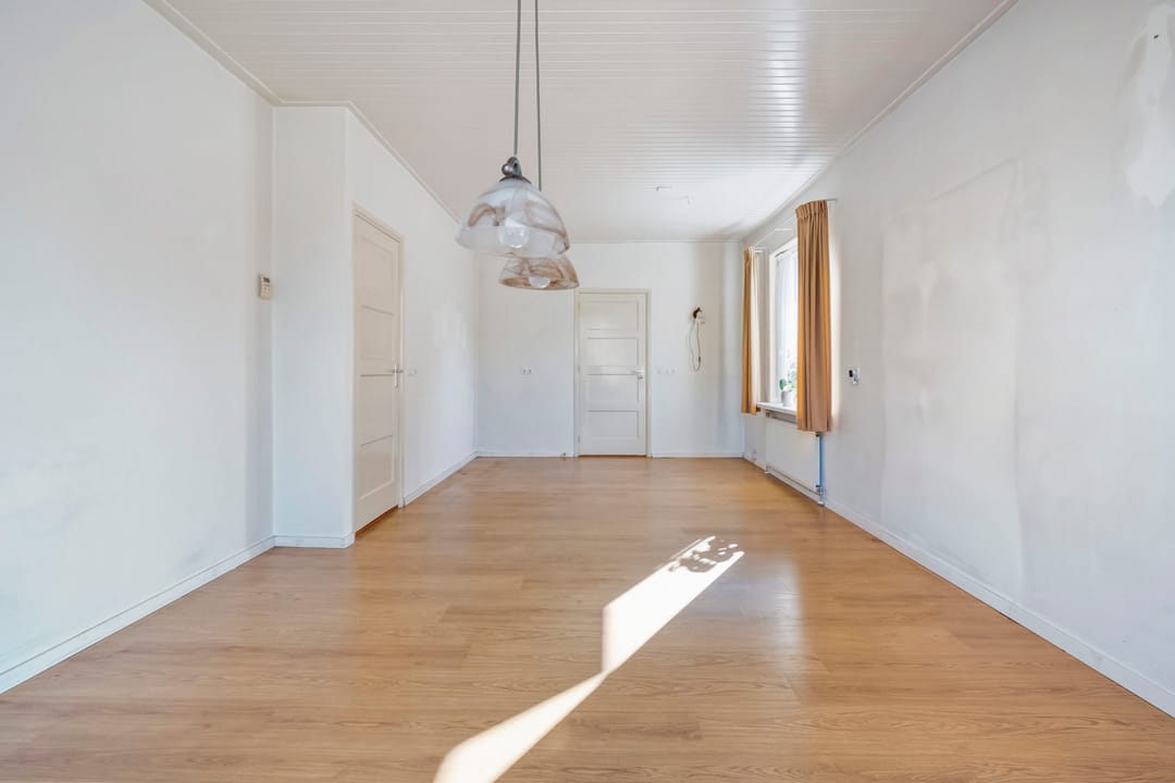 Photo 7 of Burg. van Veenlaan 29