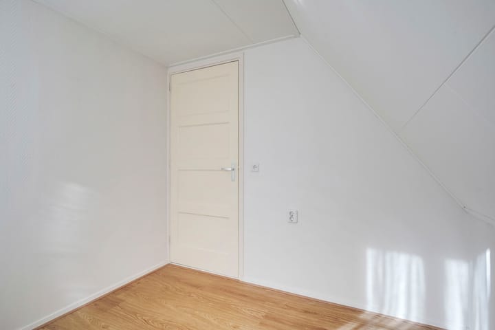 Foto 22 van Burg. van Veenlaan 29