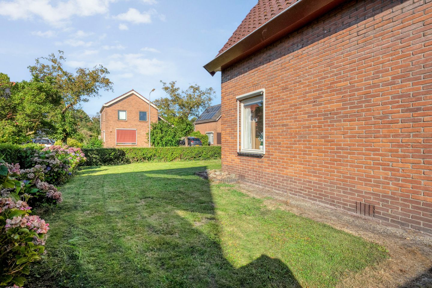 Photo 34 of Burg. van Veenlaan 29