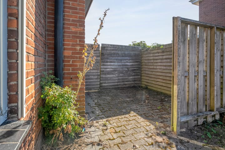 Foto 35 van Burg. van Veenlaan 29