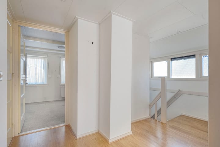 Foto 20 van Burg. van Veenlaan 29