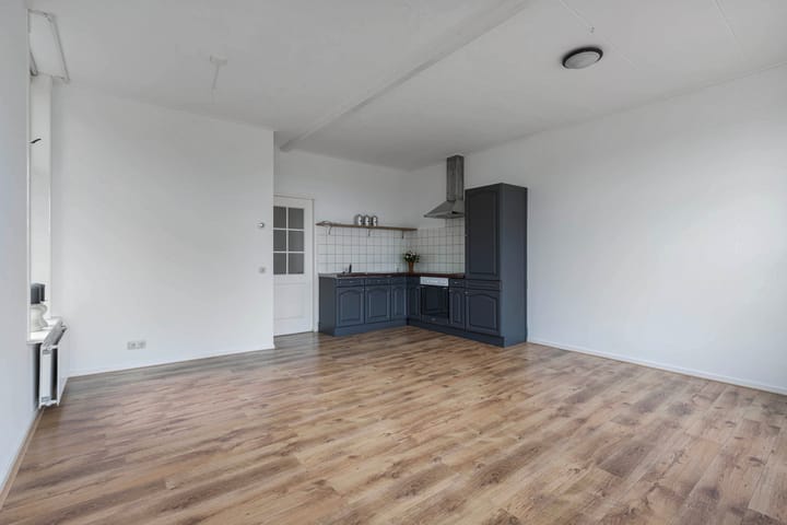 Foto 10 van Oppers 47-B