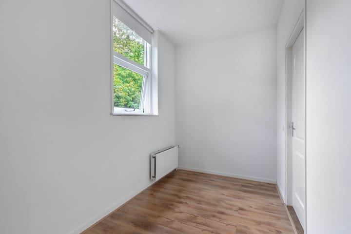 Foto 16 van Oppers 47-B