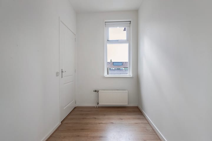 Foto 18 van Oppers 47-B