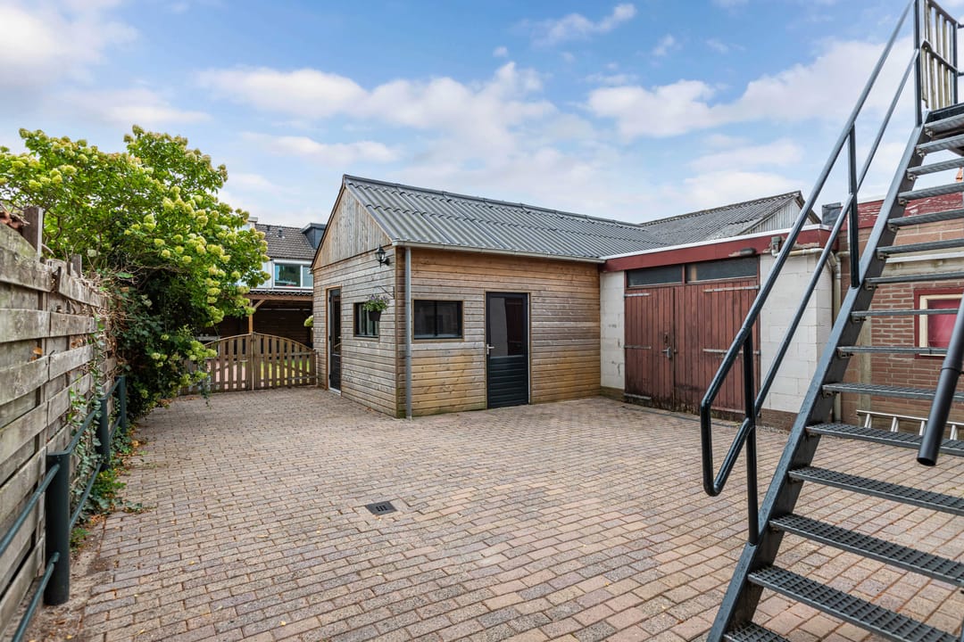 Photo 32 of Oppers 47-B