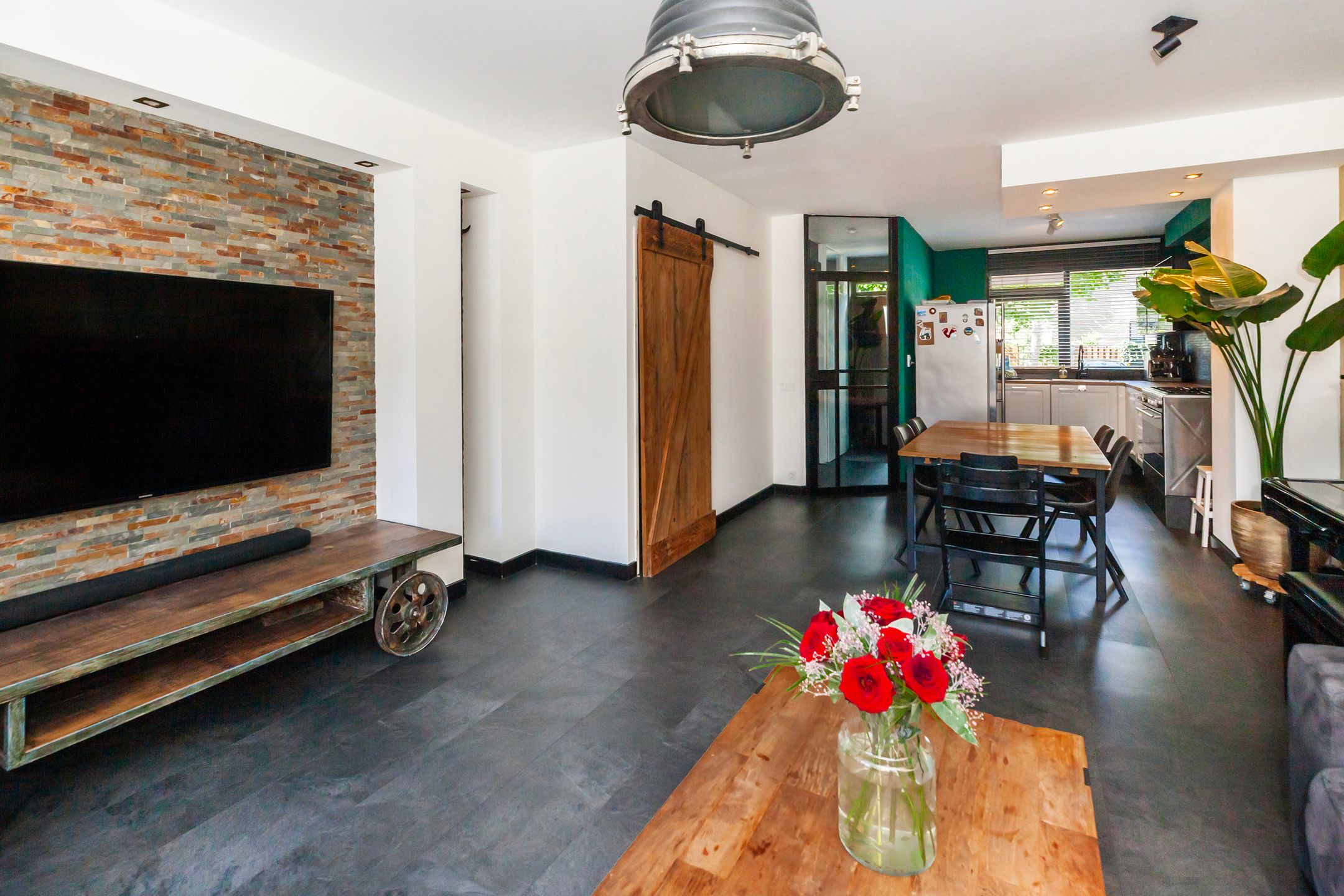 Foto 6 van Ambachtsweer 12